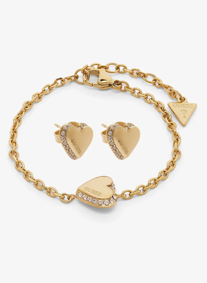 جس سوار وقلادة على شكل قلب